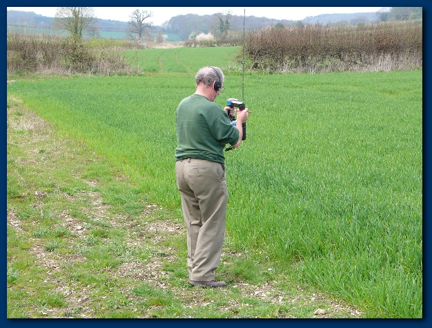 600x449 pixels (185K)